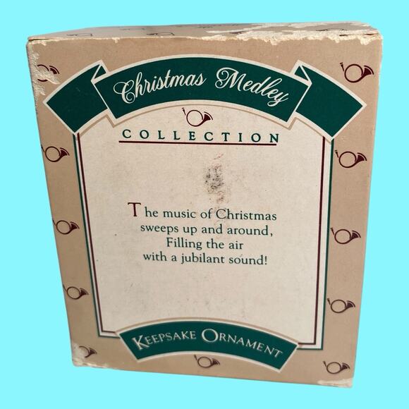 Vtg 1986 Holiday Horn Fine Porcelain Hallmark Christmas Ornament Original Box - Picture 5 of 5